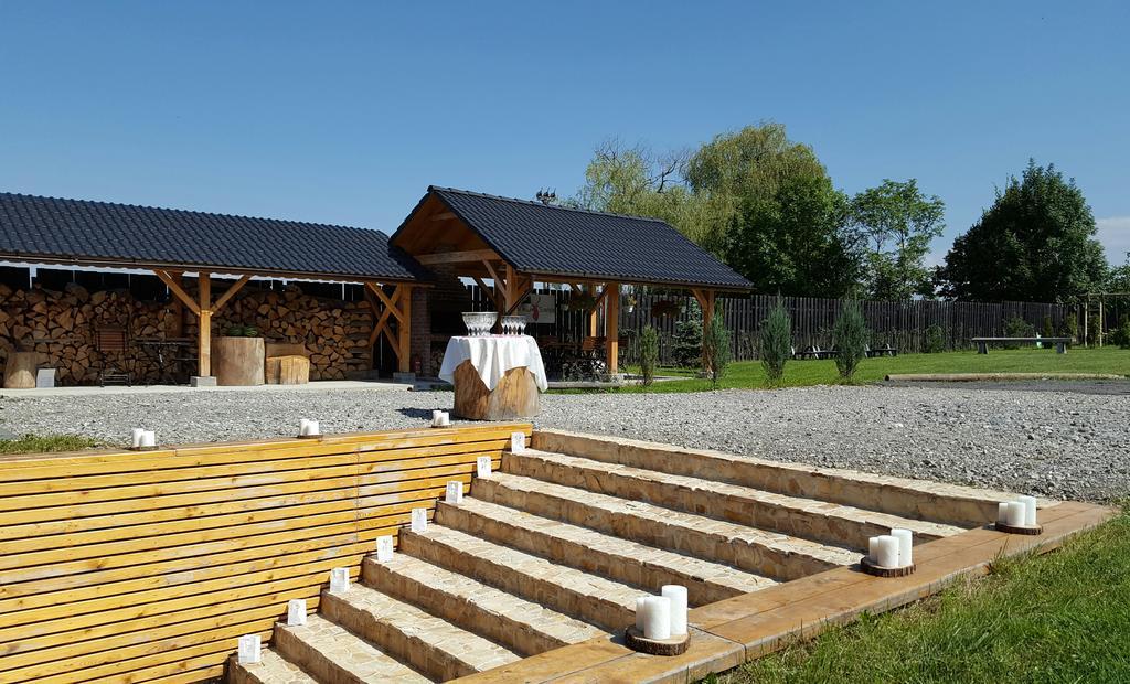 Villa Swiss Săcele Exterior photo